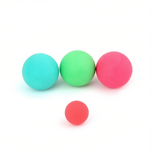 Yommy Boredom Buster - Pelota Sólida Texturizada de TPR de 5 cm, Juguete para Perros - Product Image 1
