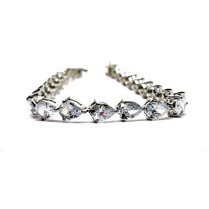 Bracelet chaîne en cristal taille poire pour femme, bijou de mariage classique, serti griffe, design goutte d'eau, argent 925 - Product Image 1