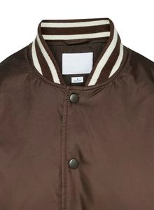 Veste en satin personnalisée avec logo, style baseball, col montant, style hip-hop, style universitaire, style sport d'hiver, tissu en toile de soie, à capuche - Product Image 3