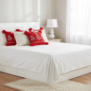 Juego de 5 Fundas de Almohada Navideñas Rojas Festivas con Diseño de Árbol de Navidad y Crema para Sofá Cama y Decoración del Hogar - Fundas de Sábana y Almohada - Product Image 5