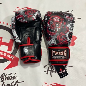 Gants de boxe jumeaux personnalisés de qualité supérieure, nouveau design, gants de boxe d'entraînement, gants de boxe Muay Thai pour adultes - Product Image 3