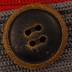 Boutons ronds à dos plat noirs en gros pour manteaux, vestes et costumes - Product Image 2