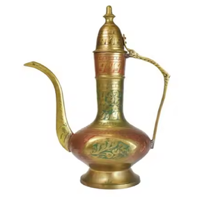 Théière antique unique en laiton réutilisable au design royal, avec un médaillon central à calligraphie islamique en relief, modèle Metcraft - Product Image 4