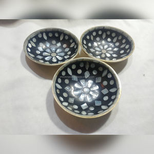 Muebles con Incrustaciones de Nácar Hechos a Mano de Forma Ética en India, Tazón de Gran Calidad por ARTWORK MAESTRO - Product Image 4