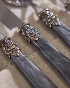 Ensemble de couverts élégants en argent avec poignée en résine design Couverts élégants pour salle à manger moderne, mariage et décoration de table de cuisine - Product Image 4