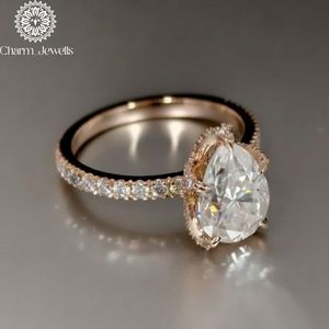 Bague de fiançailles Charm_Jewells en moissanite taille coussin, certifiée IGI, plaqué or rose 3g, sertie à griffes, style romantique pour femme - Product Image 5