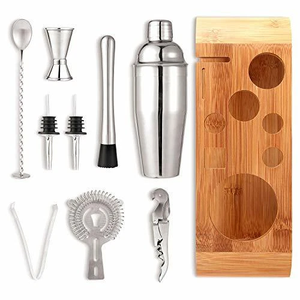 Juego Premium para Preparar Cócteles de Bambú con Coctelera de Acero Inoxidable, Colador, Jigger Medidor, Cuchara Mezcladora y Tapón para Botella - Product Image 2