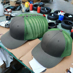 Gorra de Béisbol Personalizada con Logotipo para Hombre, con Perforación Láser, Multicolor, Estilo Trucker de Perfil Alto - Product Image 3