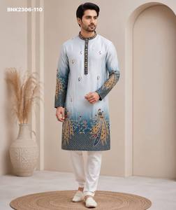 Conjunto de kurta y pijama para hombre de satén Malai con bordado de motivos de pavo real y trabajo Butta, para uso ocasional. Compra en línea en India. - Product Image 5