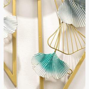 นาฬิกาแขวนผนังสไตล์โมเดิร์นโบราณ รุ่น Golden Harmony Diamond Metal Abstract Needle Display สำหรับตกแต่งบ้าน ห้องนั่งเล่น สร้างบรรยากาศ - Product Image 6