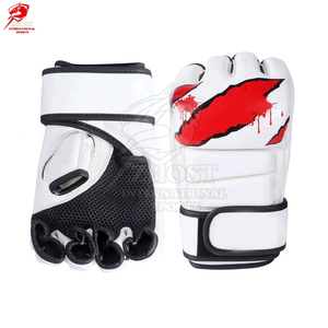 Guantes de Entrenamiento de Boxeo y Sparring MMA Blancos con Dedos Descubiertos y Correa de Muñeca Ajustable con Cierre de Velcro (Cuero PU) - Product Image 5