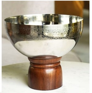 Tazón Decorativo de Metal para Servir Frutos Secos, con Borde Decorativo y Forma Redondeada, Pintado a Mano, Nueva Tendencia, para Mesa - Product Image 3