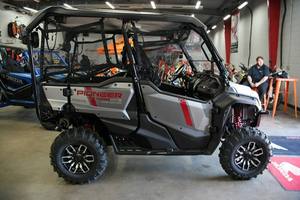 Nuevo UTV Pioneer 1000-5 Trail Edición Especial de Alto Rendimiento - Product Image 2