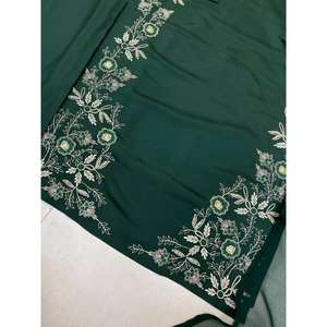 Hermoso Conjunto de Top, Falda y Dupatta de Chifón para Fiestas que Realza la Apariencia Elegante - Product Image 1