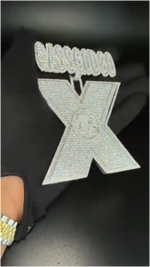 Colgante Hip Hop Personalizado de Letra Grande Baguette para Hombre, Plata de Ley 925, Chapado en Oro de 18K, con Letra K de Moissanita Certificada GRA (26 Letras Disponibles) - Product Image 4