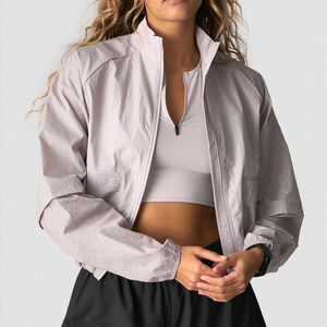 Chaqueta de Nailon Estilo 1920, Ligera, Cortavientos, con Parche Bordado 1920, Rayas Azules y Blancas, Ropa Griega Zeta Phi Beta - Product Image 1