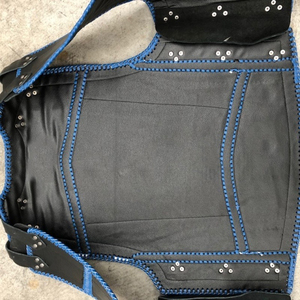 Gilet de moto en cuir de haute qualité, best-seller, faible MOQ, fermoir métallique noir, épais, sans manches, logo personnalisé, unisexe, OEM ODM - Product Image 5