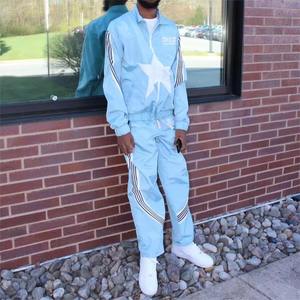 Ensemble de survêtement coupe-vent en nylon respirant et écologique pour homme, deux pièces, veste zippée et pantalon de jogging patchwork personnalisable - Product Image 2