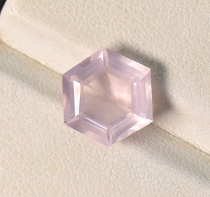 Quartz rose de laboratoire Hexagone pierre précieuse à facettes 6 mm à 20 mm pierre précieuse calibrée en vrac pierre précieuse de quartz taillée à la machine pour bijoux - Product Image 4