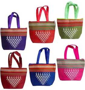 Bolsa de yute con asa y estampado Kolam, bolsa de compras Thamboolam, regalo de boda, recuerdo de inauguración de casa, para invitados de boda - Product Image 1