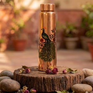 Bouteille en cuivre, cadeau durable, bouteille en cuivre réutilisable, vaisselle en cuivre, bouteille en cuivre artisanale de qualité supérieure, bouteille en cuivre de luxe - Product Image 4