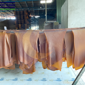 Semelles de chaussures industrielles en caoutchouc naturel nervuré fumé marron de haute qualité NGOC CHAU COMPANY RSS3 pour pneus automobiles et convoyeurs (en vrac) - Product Image 5