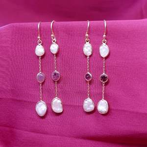 Boucles d'oreilles pendantes pour femme en argent sterling 925 plaqué or, perles baroques et pierres précieuses grenat, design classique, idéales pour les fêtes, cadeau - Product Image 6