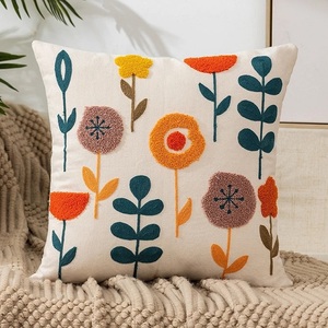 Cojín Decorativo con Bordado Floral Vibrante, Hecho a Mano, para Sofá, Sala de Estar, Dormitorio, Decoración de Interiores - Product Image 4