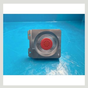 Bouton d'arrêt d'urgence Fuji AR30V2R, utilisé comme pièce détachée pour équipement semi-conducteur Legacy - Product Image 2