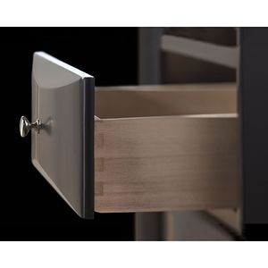 Comò contemporaneo a 8 cassetti in legno massello con finitura nera moderno per camera da letto - Product Image 4