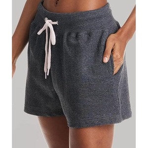 Prix de gros, logo personnalisé, nouveaux shorts de sport tendance pour femmes, respirants, en coton, décontractés, pour la gym. - Product Image 4