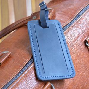 Custom Logo Genuine Leather Luggage Tags Privacy Flap Travel Bag Tags Luxury Suitcase <b>Labels</b> Wholesale LMP-0225 - Product Image 1