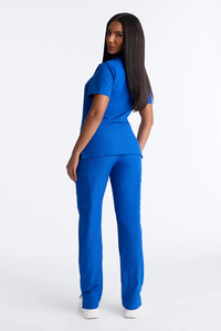 Ensemble de blouses médicales bleues pour femmes, col en V, manches courtes, deux poches, uniforme médical, vêtements de travail d'hôpital avec broderie de logo personnalisée - Product Image 2