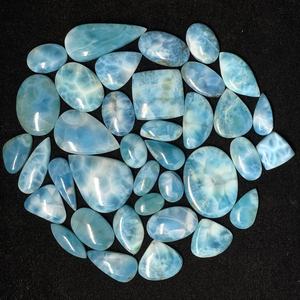 Venta al por Mayor de Larimar Natural Dominicano de Alta Calidad, Cabujón de Larimar en Forma de Pera para la Fabricación de Colgantes - Product Image 1