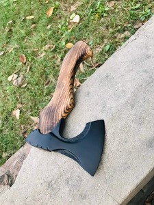 Hacha de Acero con Alto Contenido de Carbono Hecha a Mano y Personalizada, Hacha Vikinga de Grado Industrial con Funda de Cuero Fino para Exteriores - Product Image 4