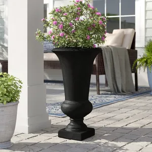 Vase à fleurs décoratif en fer de luxe haut de gamme, design côtier, fait main, écologique, pour la décoration de table, de resorts et de spas - Product Image 1