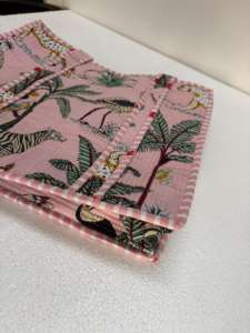 Sac fourre-tout matelassé Kantha à motifs floraux légers en coton durable, broderie indienne vintage, sac à bandoulière pour femme, sac de voyage - Product Image 3