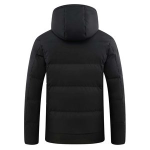 Chaqueta acolchada negra para mujer al por mayor, abrigo de invierno negro de corte holgado, precio directo de fábrica, abrigo con capucha y cremallera. - Product Image 2