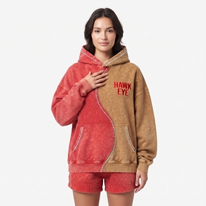 Sudadera con capucha de corte holgado y hombros caídos para mujer, con lavado ácido, bordado personalizado y pedrería, para uso casual. - Product Image 5