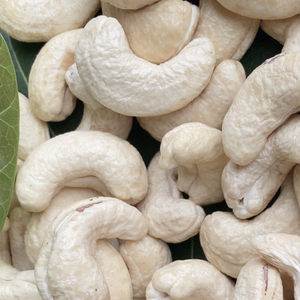 Nueces de Anacardo en Oferta, WW180, WW240, WW320, LP, Nueces de Anacardo Crudas, Granos de Anacardo, Empaque de Marca Privada Disponible - Product Image 1