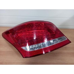 Luz Trasera Izquierda Equus VI 2009-2011 (Izquierda) Usada OEM 924013N000 - Product Image 1