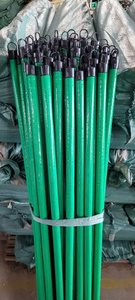 Escobas de madera portátiles para uso doméstico con cabezal de PVC, de cerdas duraderas y de buena calidad, fabricadas en Vietnam. - Product Image 1