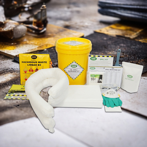 Industrial Oil Spill Kit 20Liter Pail Spill Cleanup Kit for Oil Fuel Diesel Maintenance Area Warehouse Industry Factory Workshop - Product Image 1
