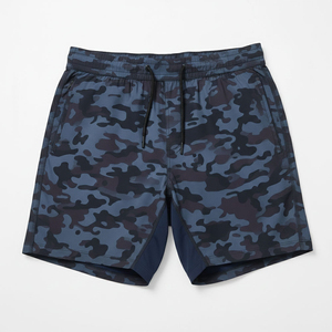 Shorts de course pour hommes, shorts d'entraînement personnalisés pour équipes, vêtements de sport à séchage rapide pour clubs de course et programmes sportifs - Product Image 1