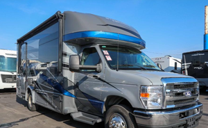 2024 2023 202 2021 Used Camper Rvs Gulf Stream RVs BT Cruiser 5235 Luxury MOTORHOMES Rvs Used for Camping - Product Image 3