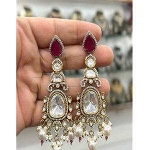 ต่างหูห้อยประดับมอยส์ซาไนต์คุณภาพพรีเมียมชุบทองเหลืองสุดหรูสำหรับผู้หญิง สวมใส่ในงานเลี้ยงตอนเย็น แฟชั่นทันสมัย - Product Image 1