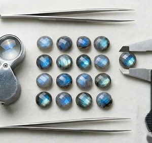 Pierre précieuse naturelle de labradorite de haute qualité, multicolore, à facettes, pierre brute pour les créateurs de bijoux, fabrication de bijoux en gros - Product Image 2