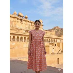 Robe longue en coton imprimé pour femme, manches courtes, imprimé artisanal, col en V, coupe ample naturelle, été - Product Image 1