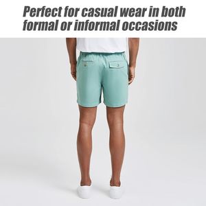 Shorts de sport respirants pour hommes, coupe moderne avec logo frontal uni et poches latérales, pour le fitness et les activités de plein air - Product Image 6