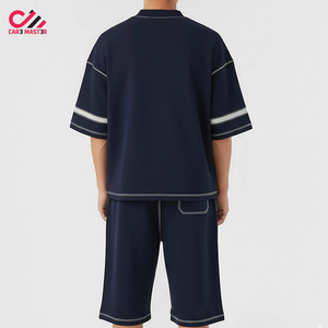 ชุดเสื้อและกางเกงขาสั้นผู้ชาย 2 ชิ้น สำหรับฤดูร้อน ระบายอากาศได้ดี เป็นมิตรกับสิ่งแวดล้อม ขนาดใหญ่พิเศษ พิมพ์ลายสีพื้นตามสั่ง - Product Image 2